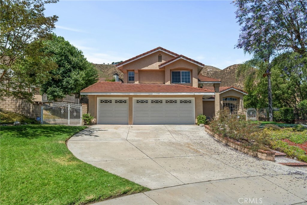 Property Photo:  17011 Canyon Creek Circle  CA 92503 