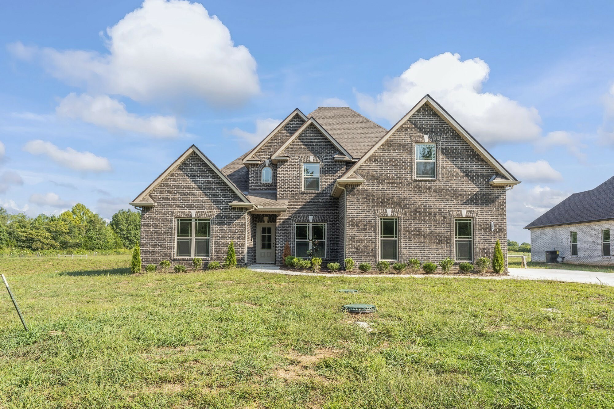 Property Photo:  5501 Walnut Farms Blvd  TN 37037 