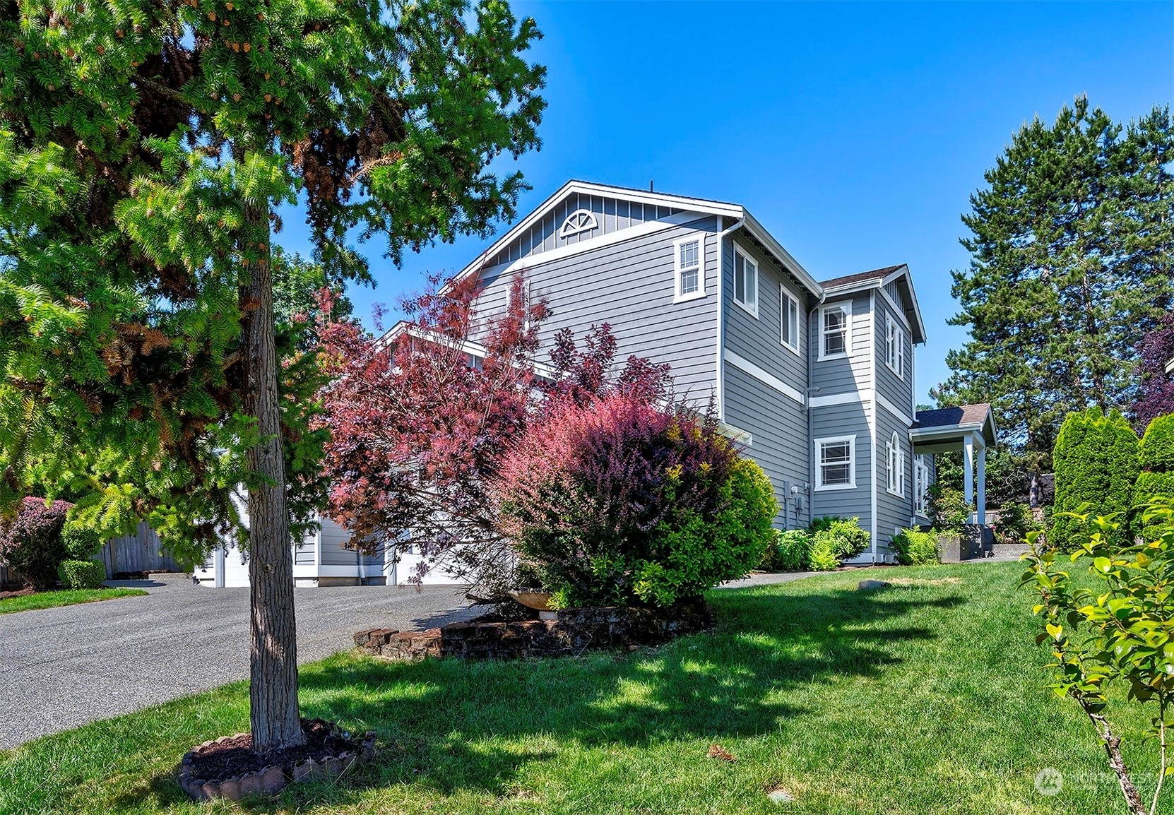 Property Photo:  7025 150th Avenue NE  WA 98052 