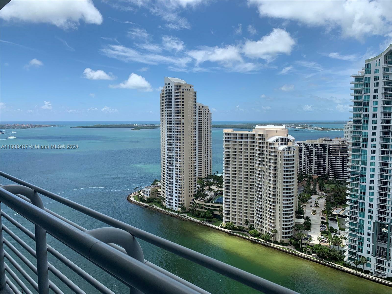 Property Photo:  325 S Biscayne Blvd 3619  FL 33131 