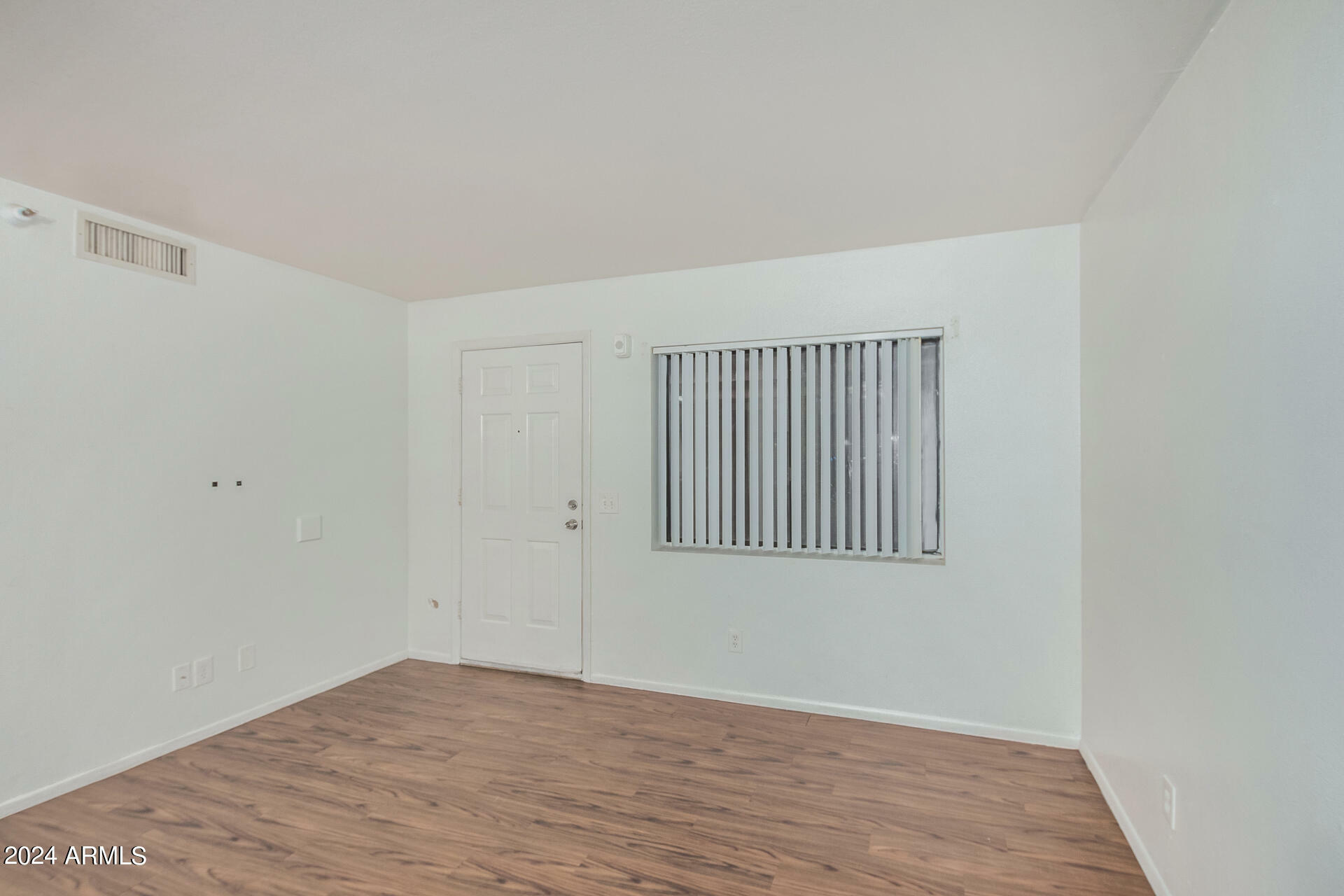 Property Photo:  17 E Ruth Avenue 108  AZ 85020 