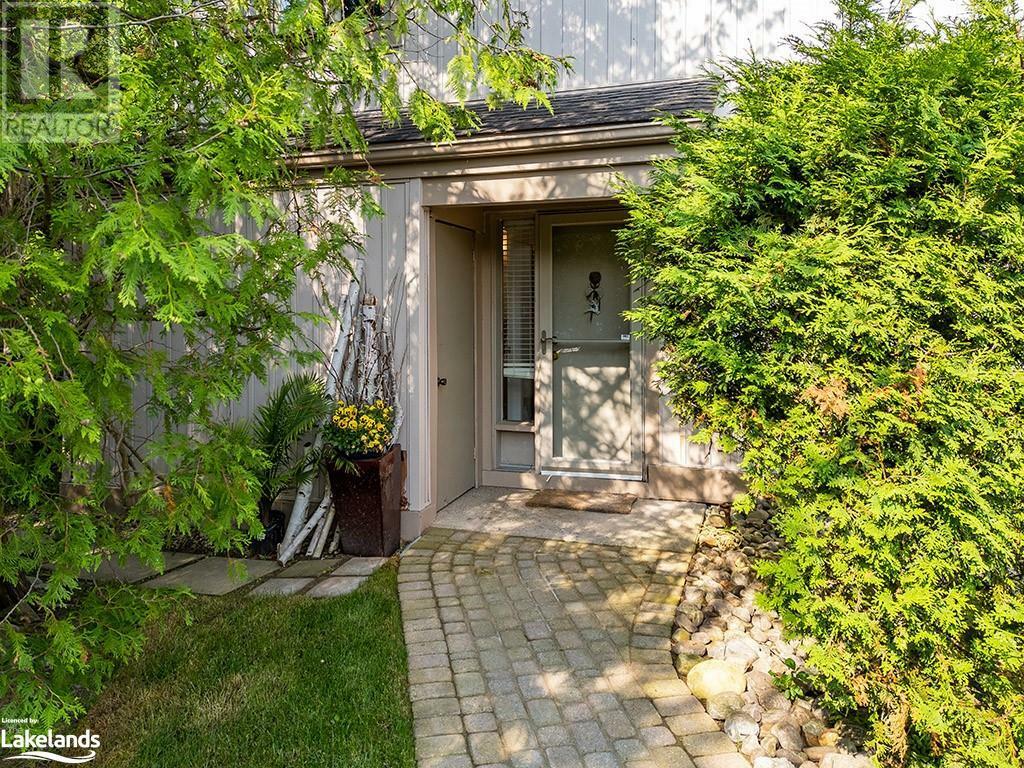 Property Photo:  504 Oxbow Crescent  ON L9Y 5B4 