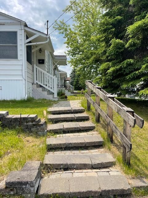 184 Pleasant Avenue  Madawaska ME 04756 photo