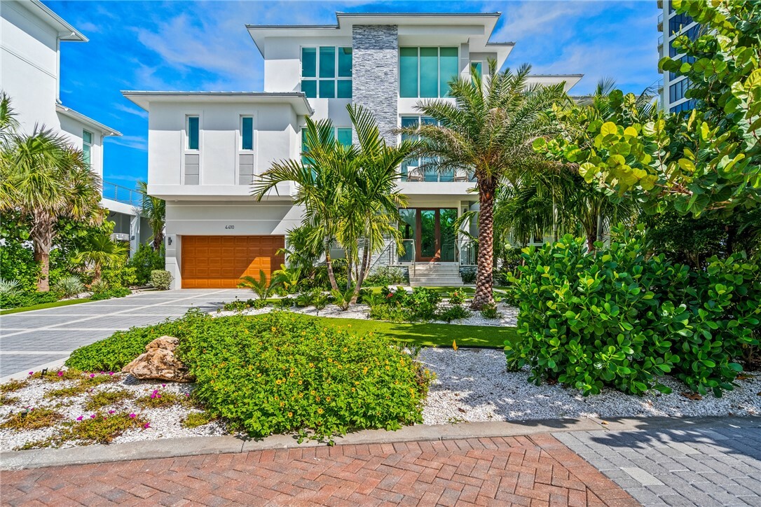 Property Photo:  4410 N Highway A1a  FL 34949 