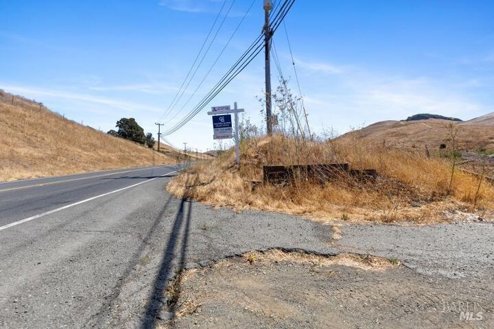 Property Photo:  1710 27 NE American Canyon Road  CA 94503 