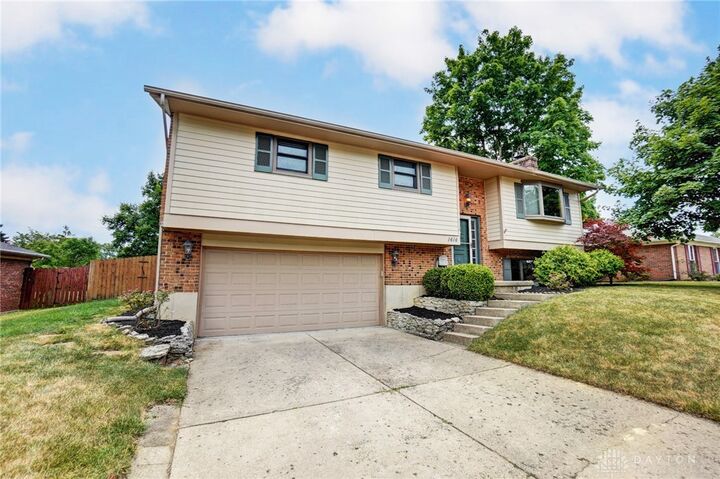 1414 Black Forest Drive  Dayton OH 45449 photo