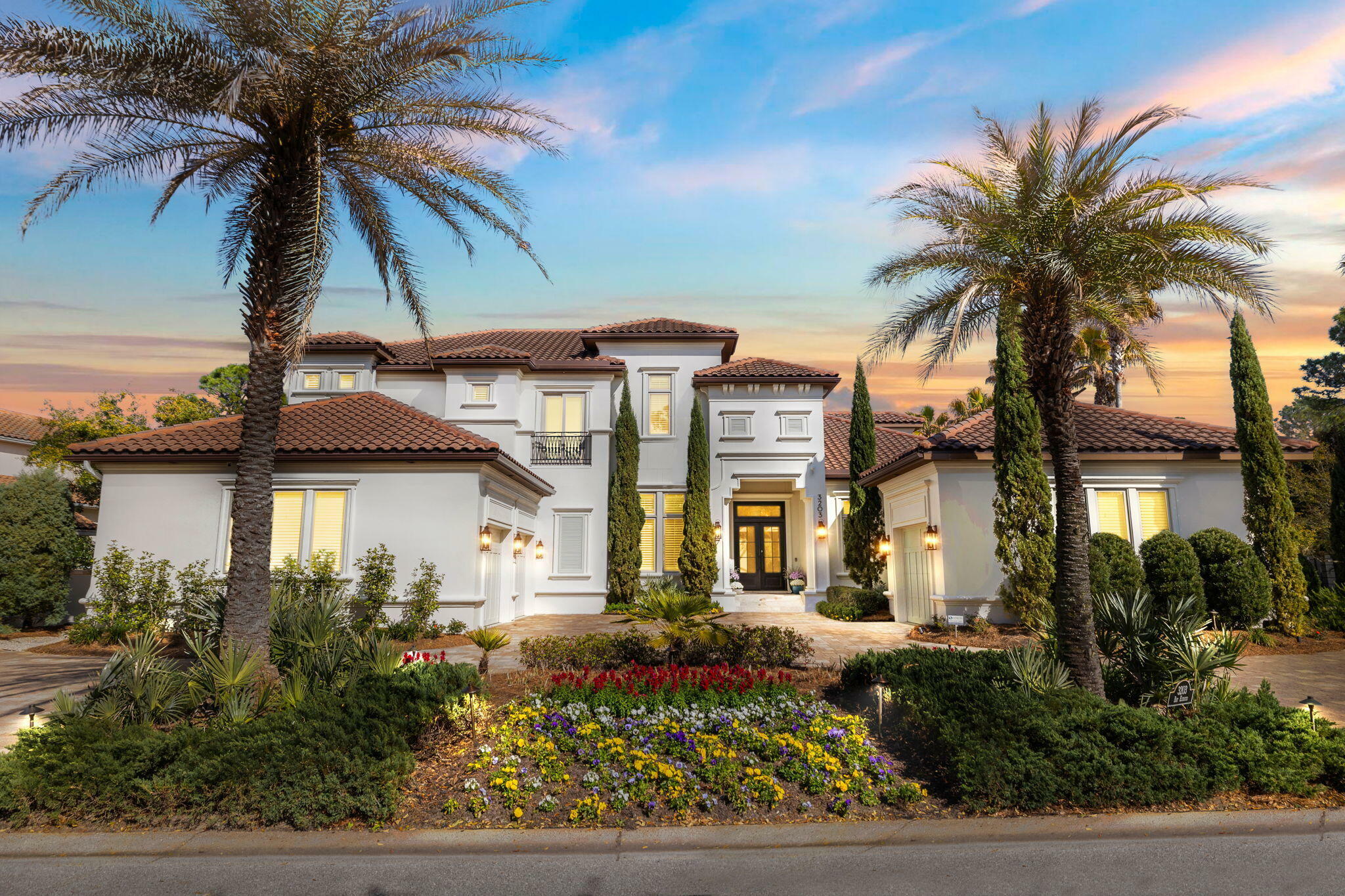 Property Photo:  3203 Bay Estates Circle  FL 32550 
