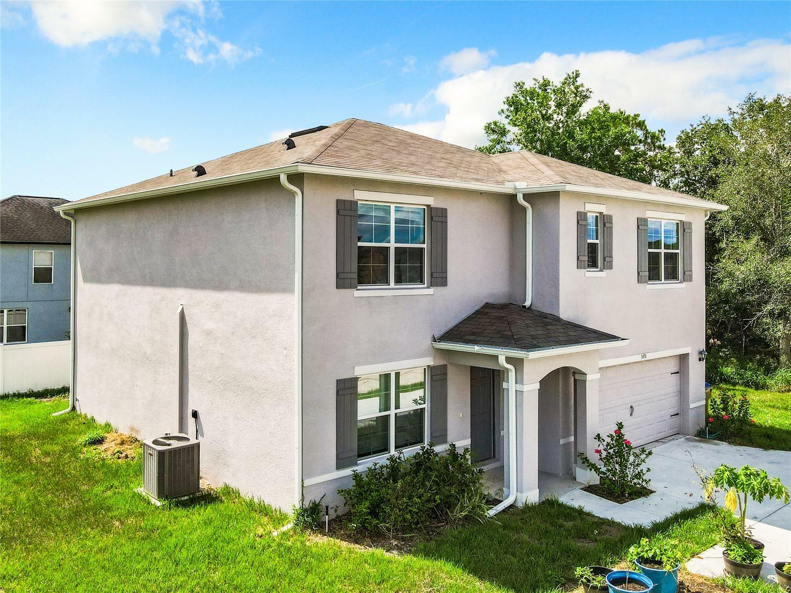 Property Photo:  570 Kilimanjaro Drive  FL 34758 