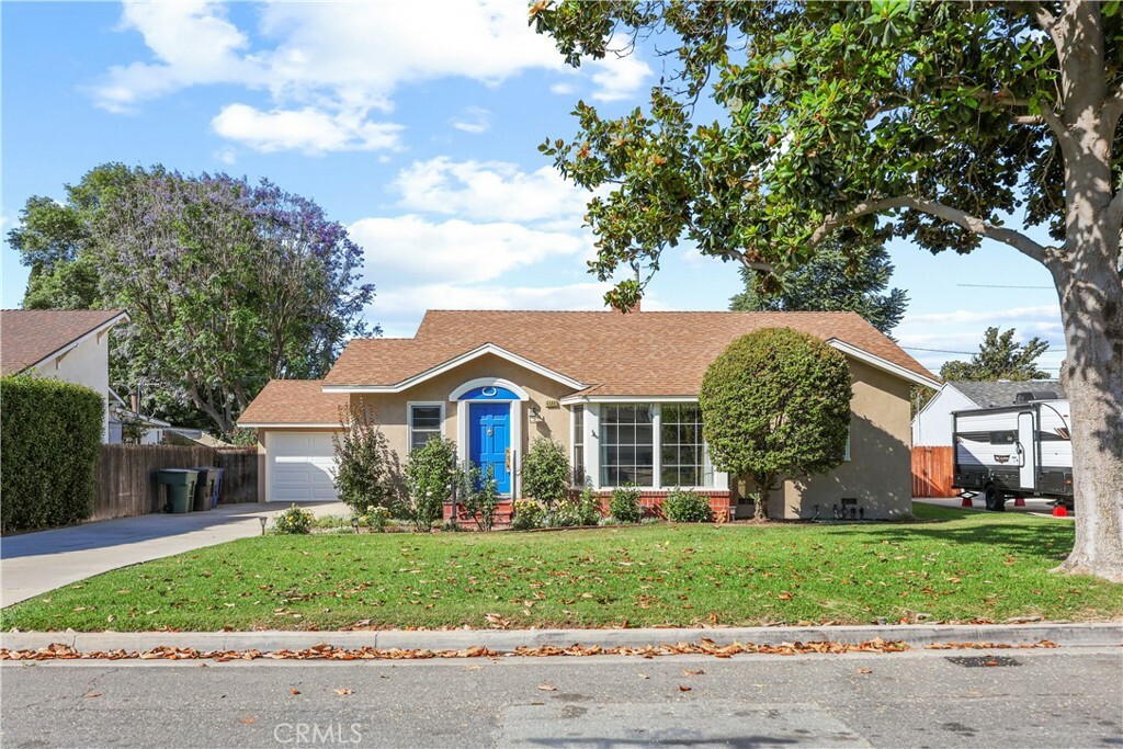 Property Photo: 4560 Oakwood Place CA 92506