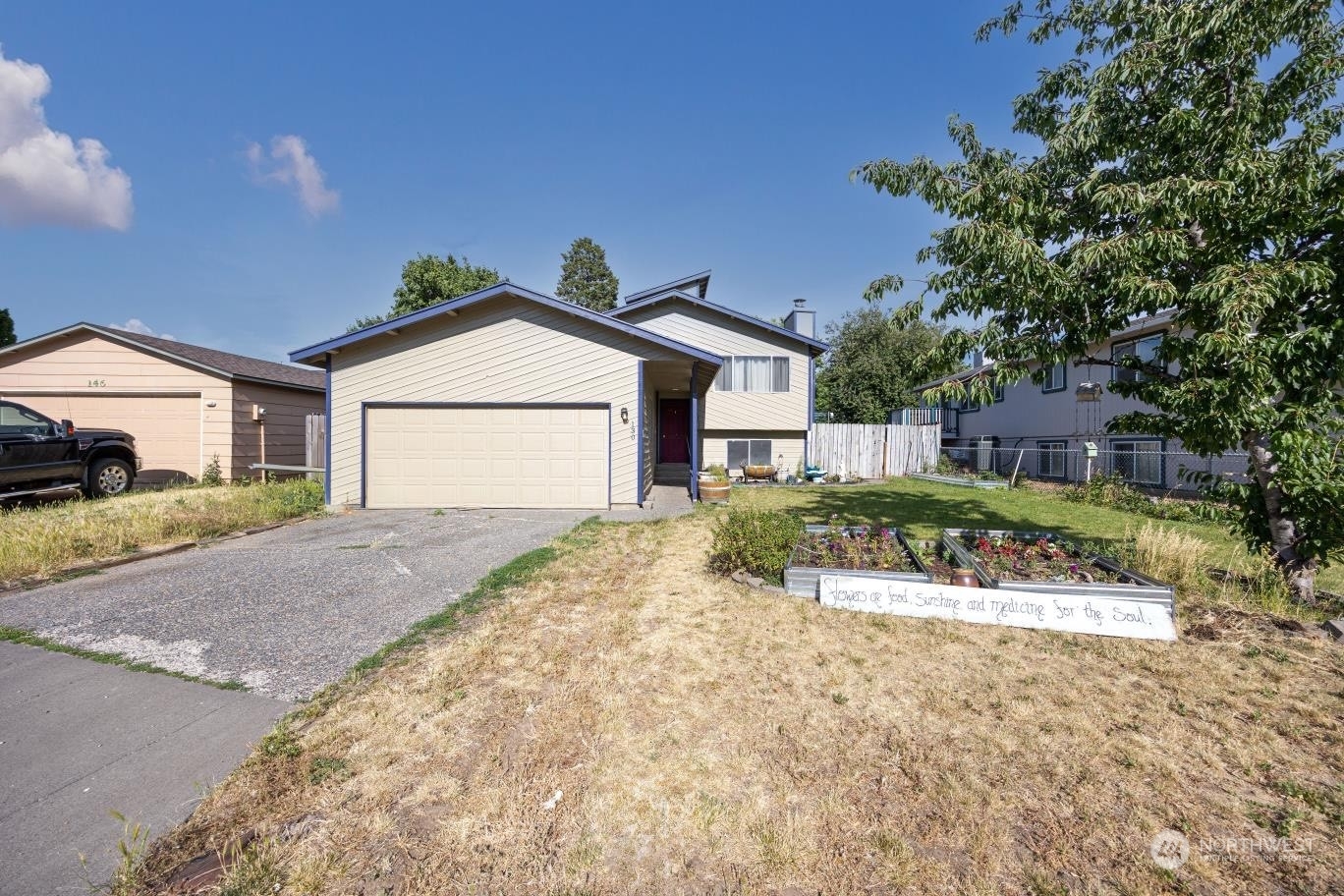 Property Photo: 130 Lamb Court NW OR 97862