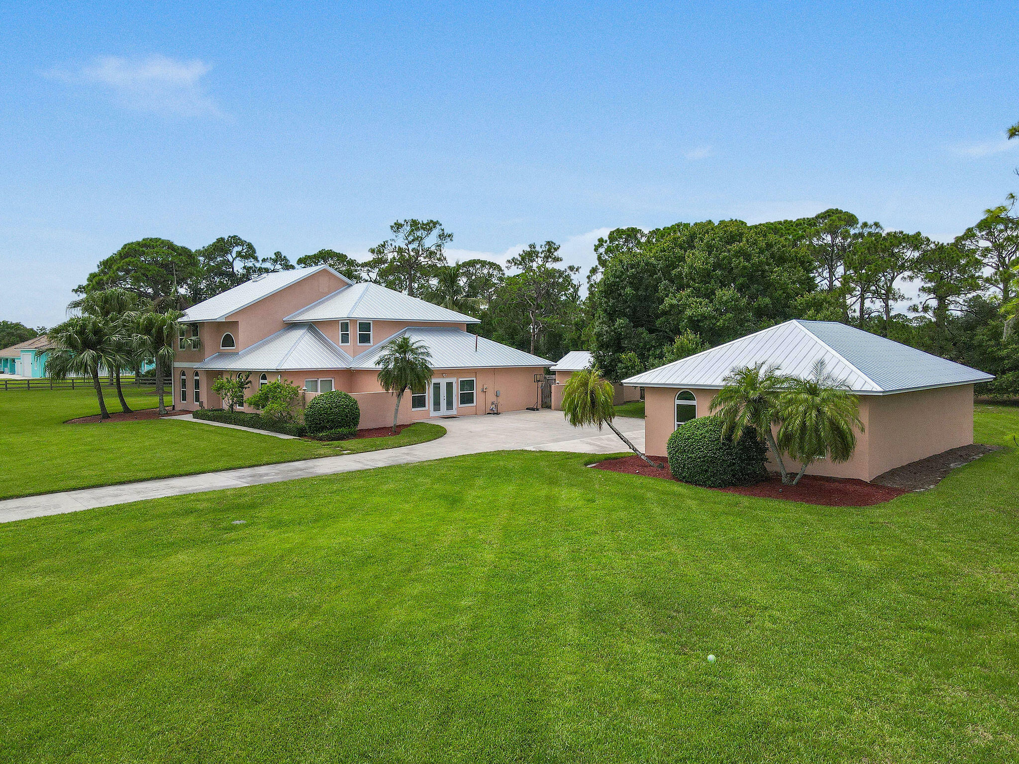 Property Photo:  10206 SW Yuma Terrace  FL 34990 