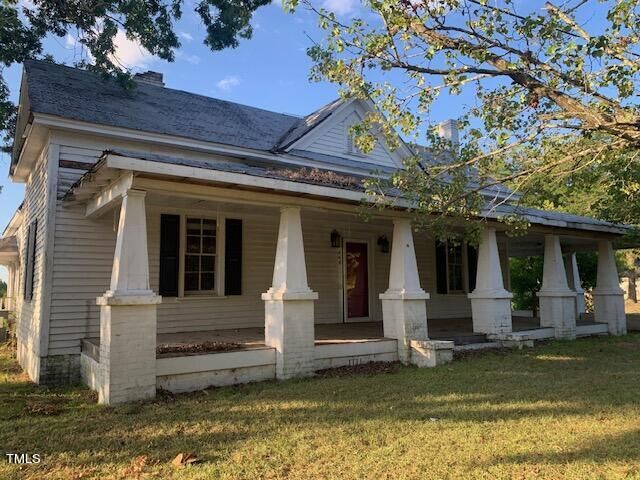 Property Photo:  448 W Stewart Street  NC 27521 