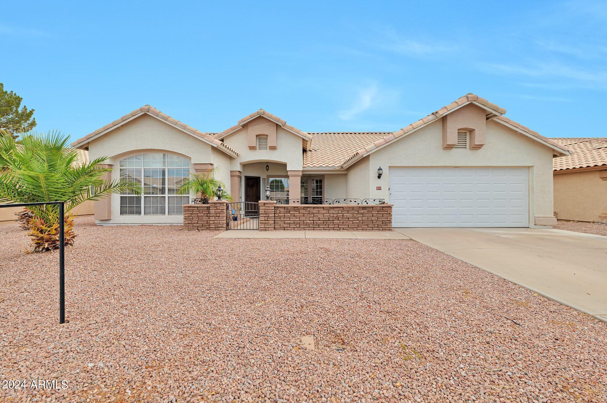 Property Photo: 357 W Amoroso Drive AZ 85233