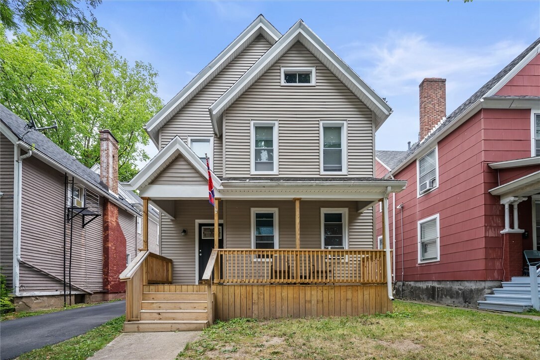 Property Photo:  32 Edmonds Street  NY 14607 