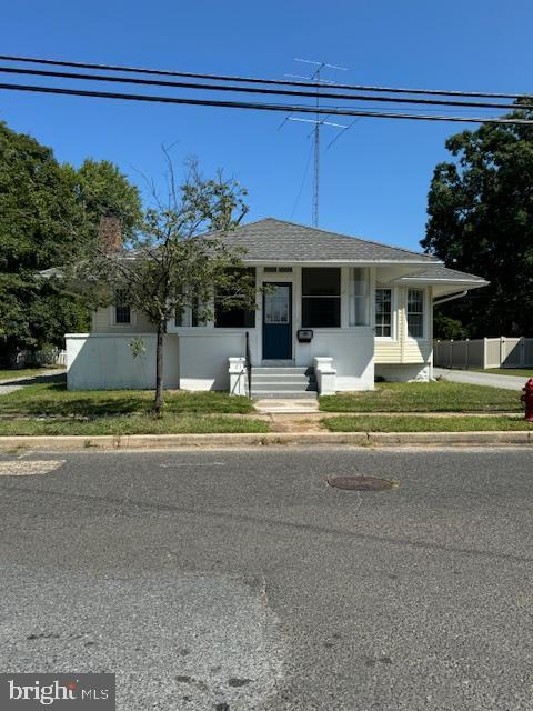 Property Photo: 1014 New Pear Street NJ 08360