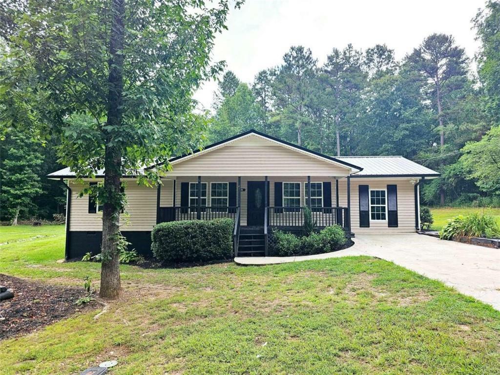 Property Photo: 86 Asa Cash Road GA 30110