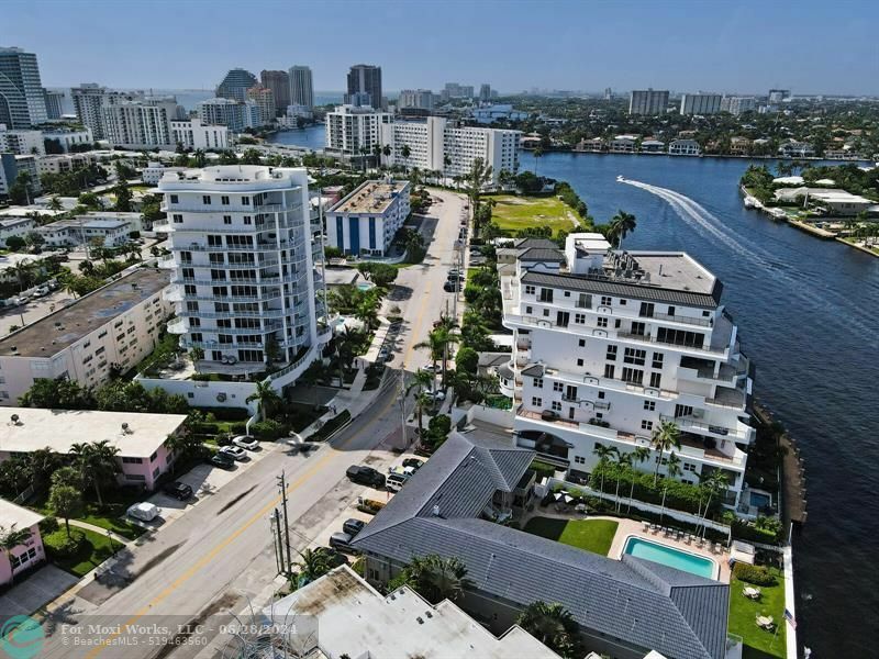 Property Photo:  623 Bayshore Dr  FL 33304 