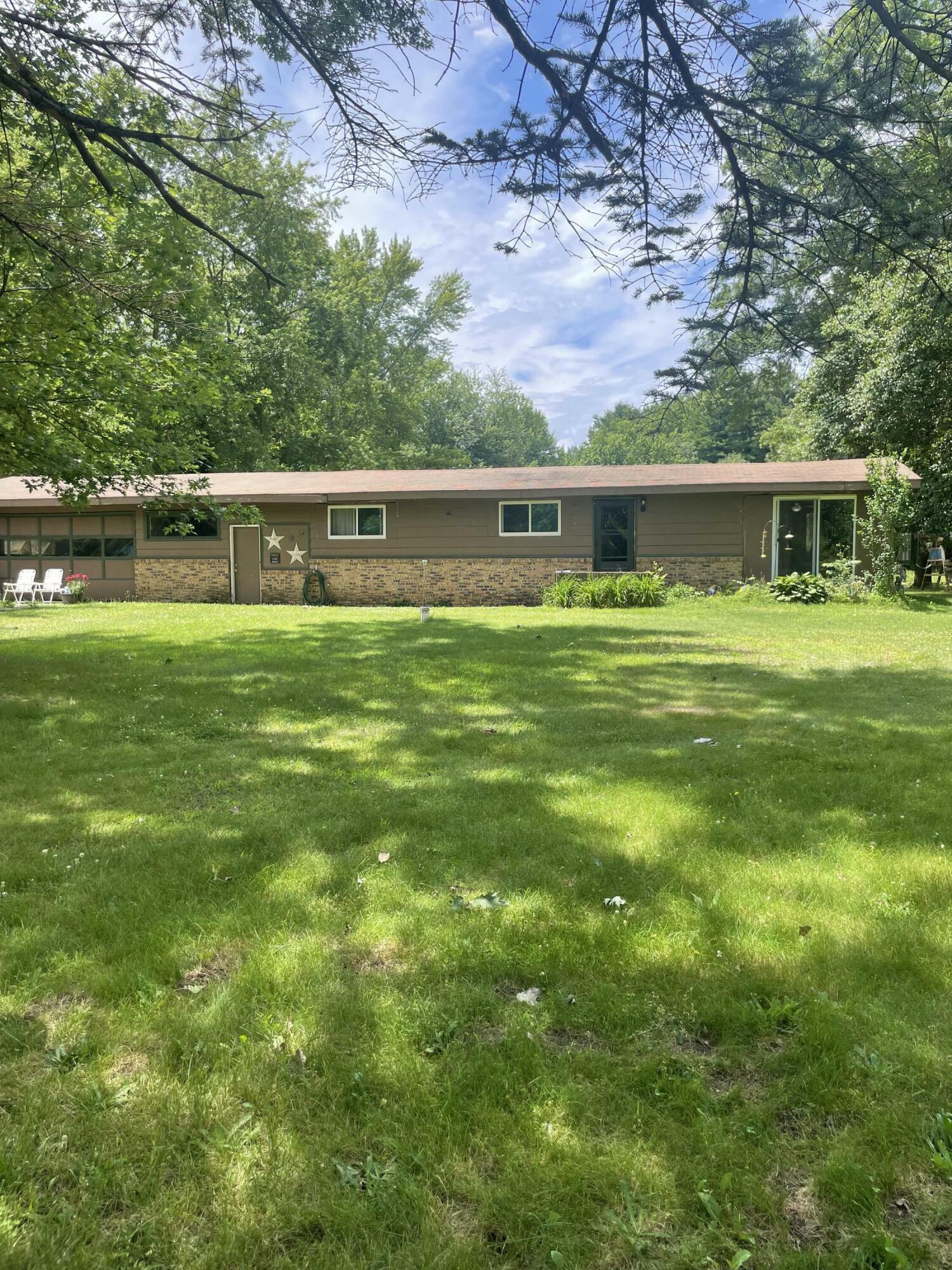 Property Photo:  3306 S Pipestone Road  MI 49126 