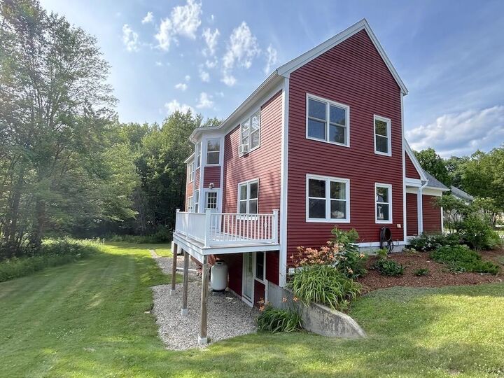 Property Photo:  22 Westridge Drive  NH 03458 