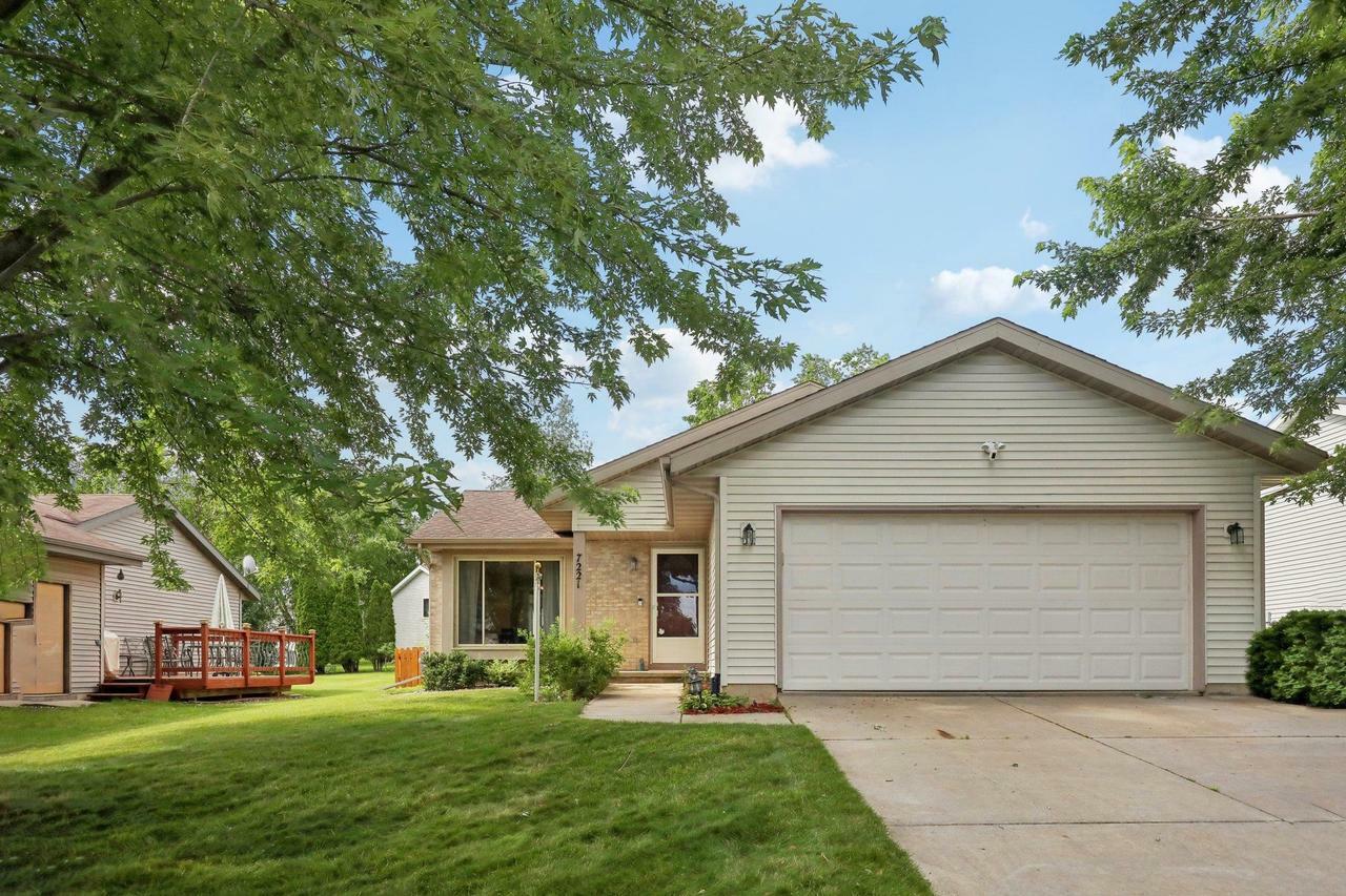 7221 Blue Maple Trail  Madison WI 53719 photo