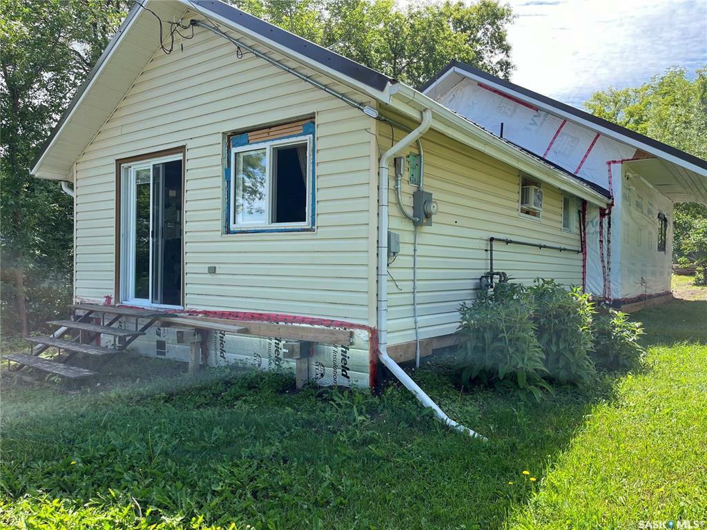 Property Photo:  406 Elizabeth Avenue  SK S0K 4T1 