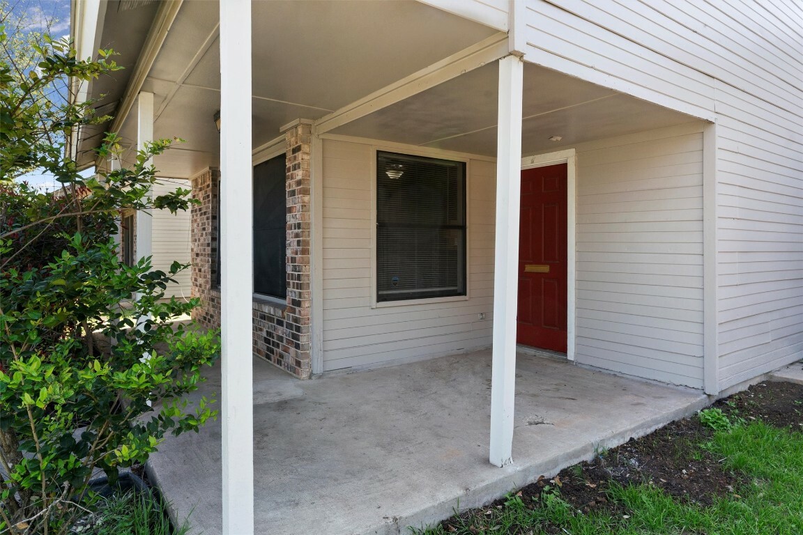 Property Photo:  3009 W Slaughter Lane  TX 78748 