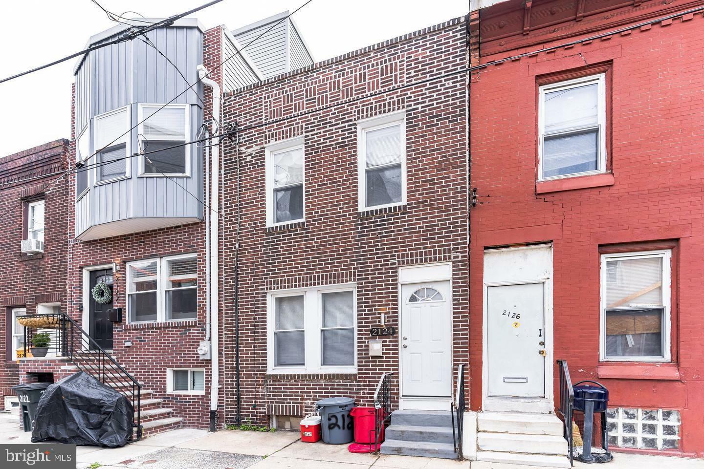 Property Photo:  2124 Sears Street  PA 19146 