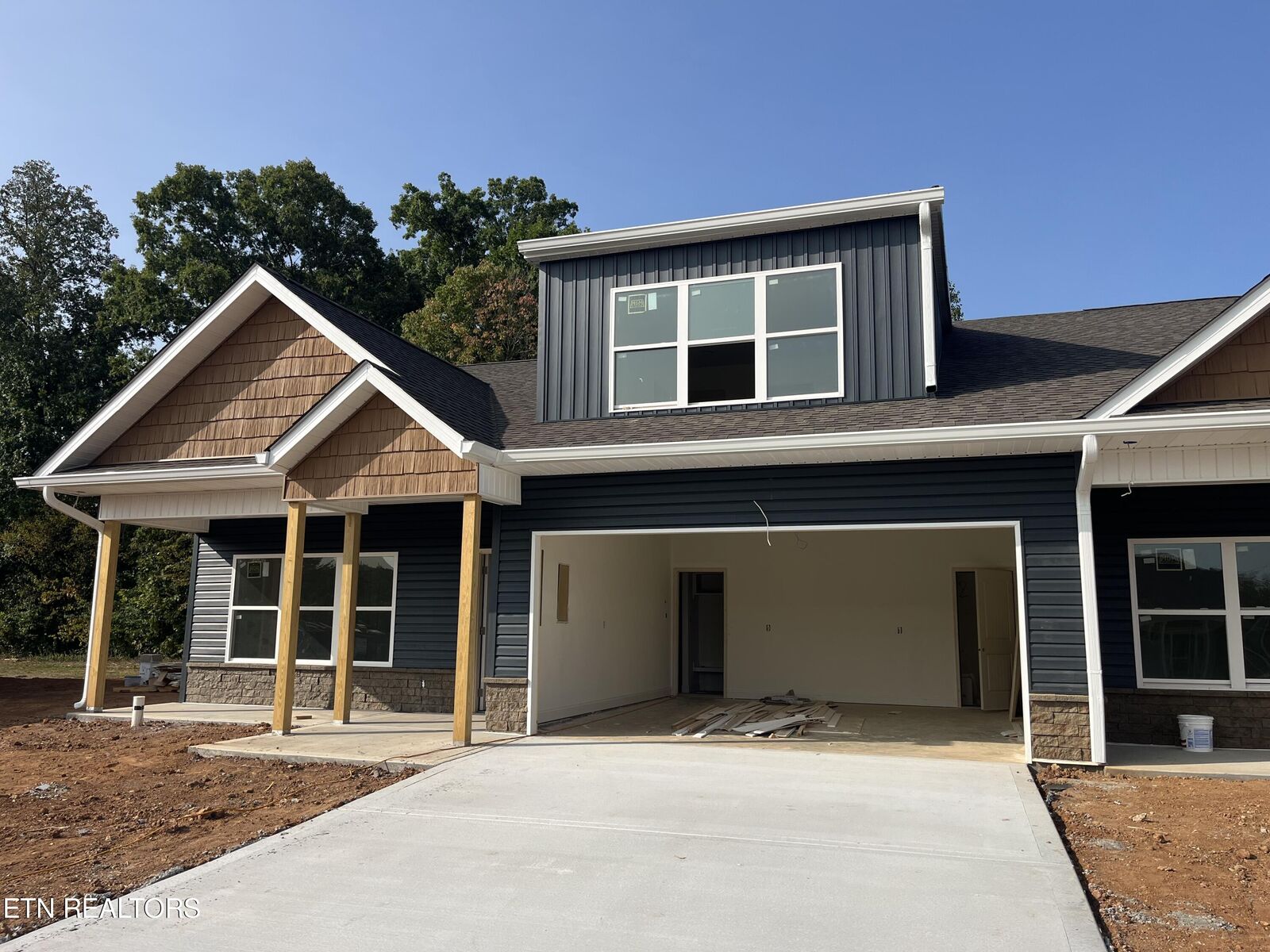Property Photo:  1410 Summer Meadow Drive  TN 37849 