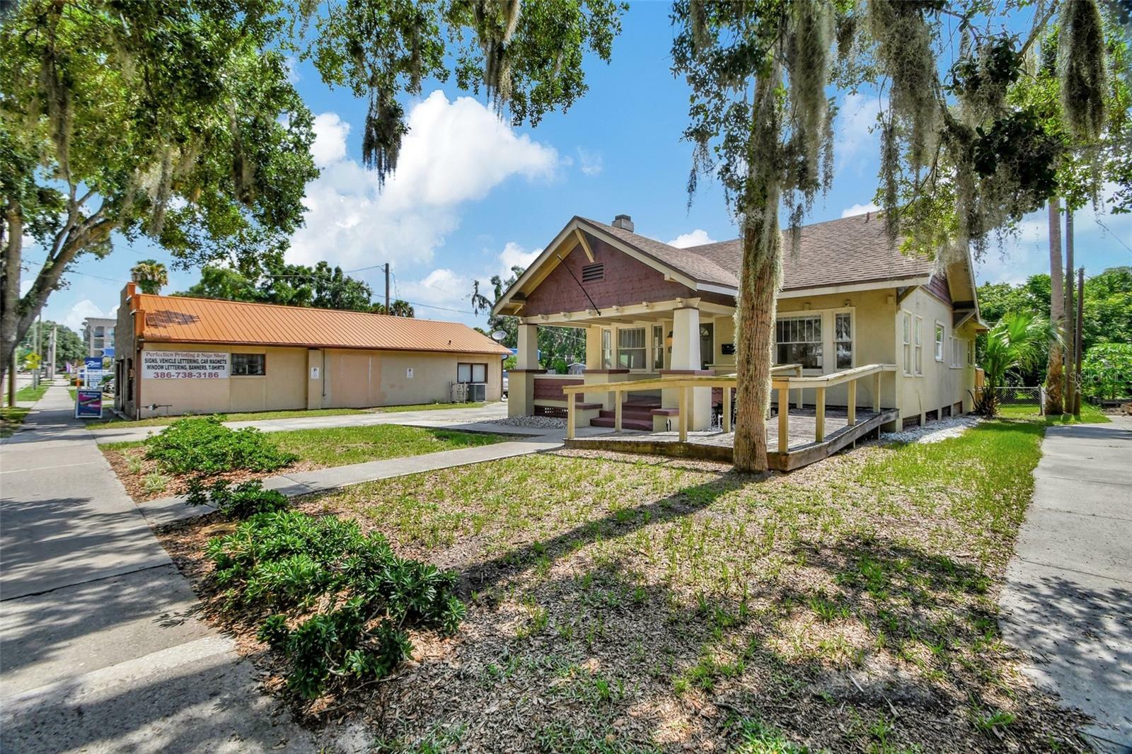 Property Photo:  331 S Woodland Boulevard  FL 32724 