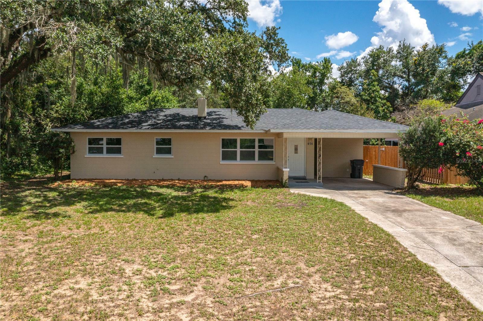 Property Photo:  656 Lorraine Circle  FL 33853 