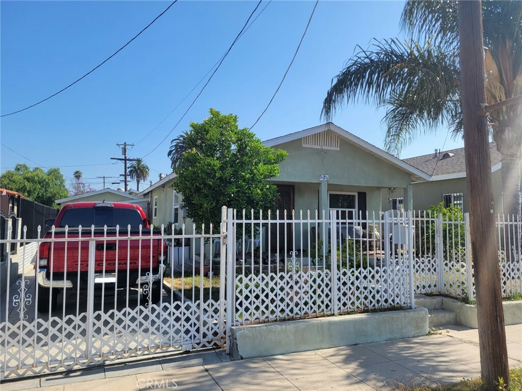 Property Photo:  535 W 88th Street  CA 90044 