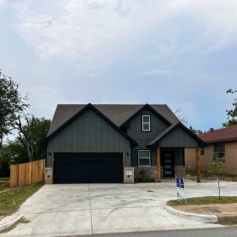 Property Photo:  4433 McCart Avenue  TX 76115 