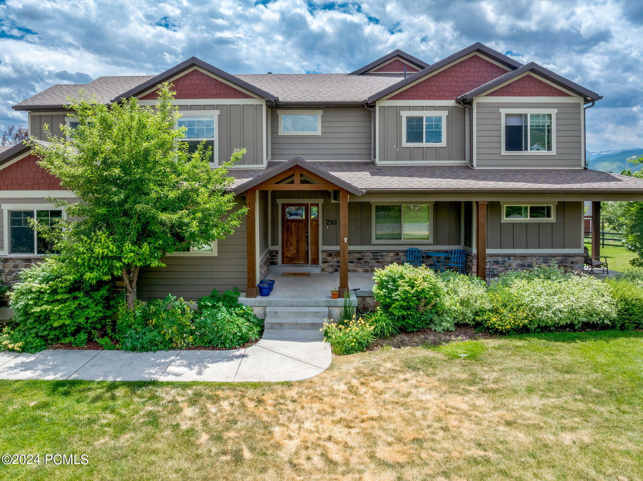 Property Photo: 730 E Dutch Valley Drive UT 84049