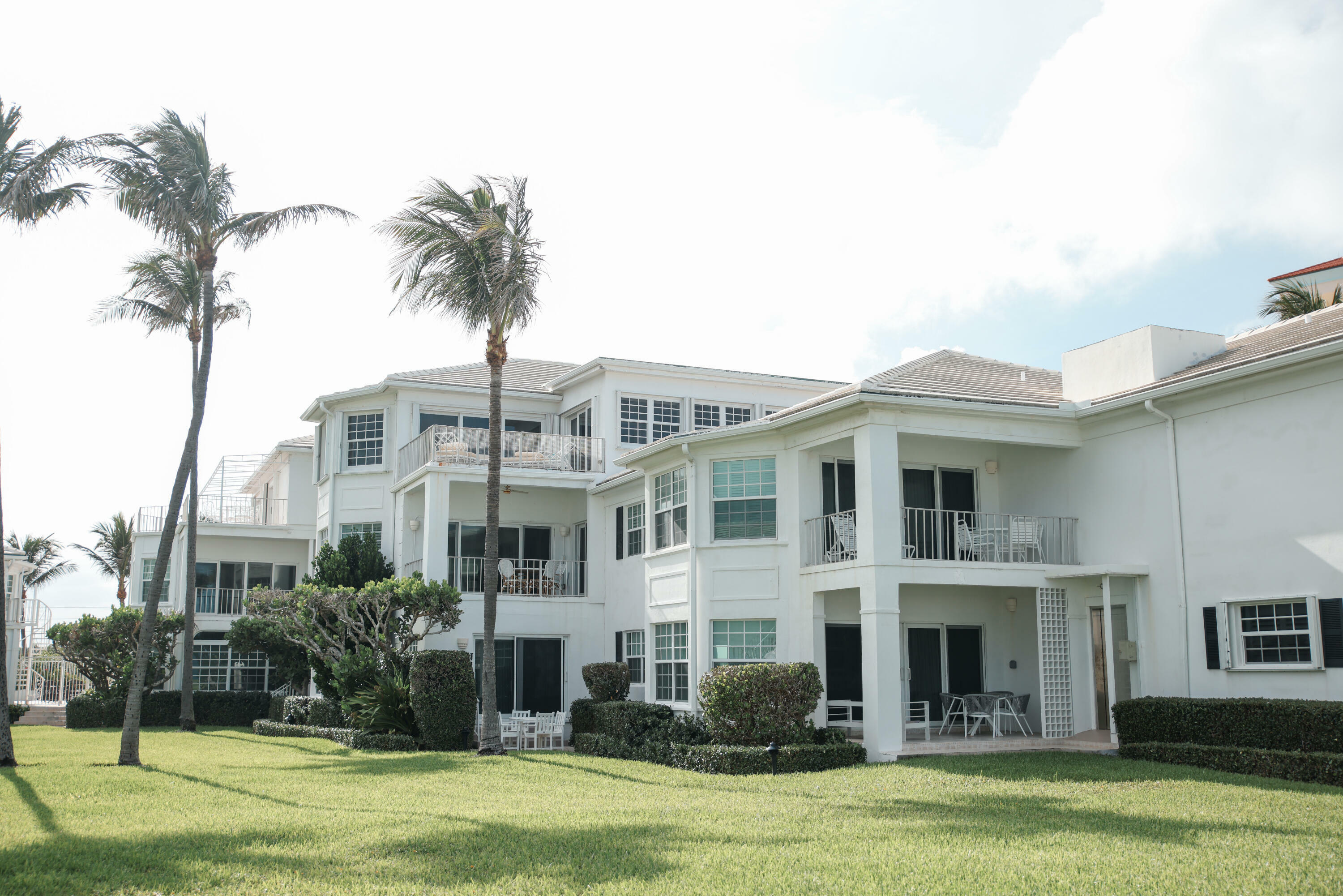 Property Photo:  400 S Ocean Boulevard 204 A  FL 33462 