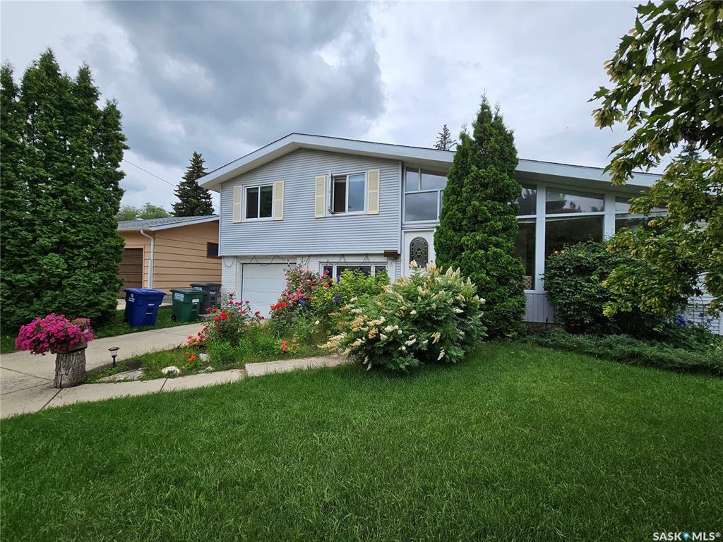 Photo de la propriété:  49 Kirk Crescent  SK S7H 3B1 