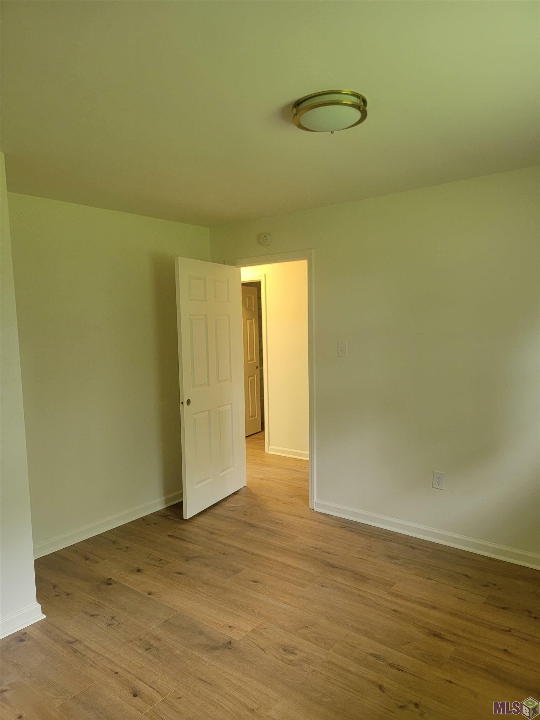 Property Photo:  10950 Mills St  LA 70757 