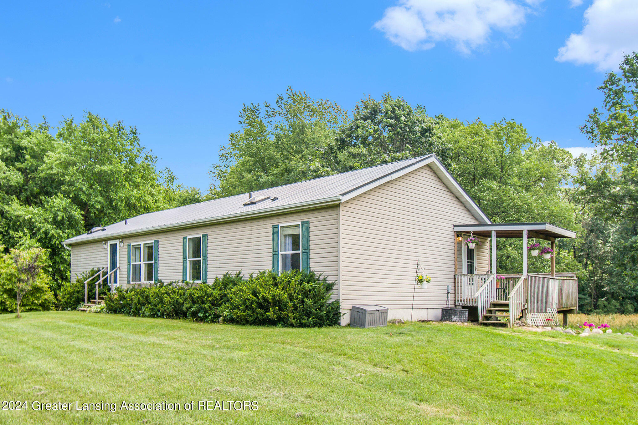 Property Photo:  9037 W Braden Road  MI 48840 