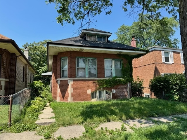 Property Photo:  9818 S Peoria Street  IL 60643 