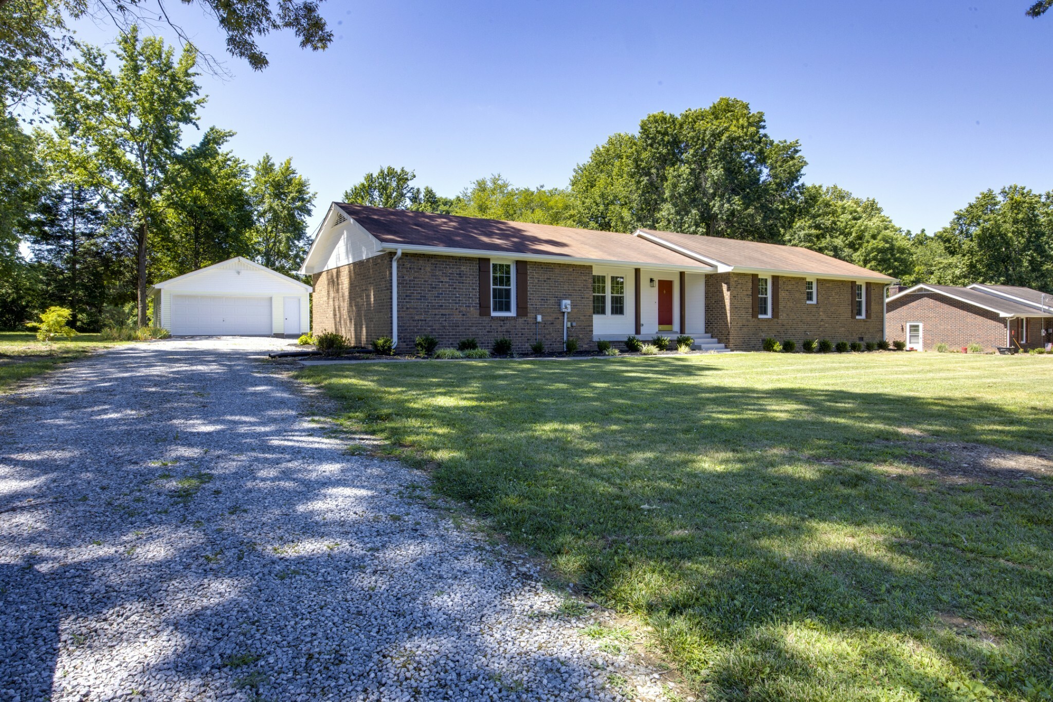 Property Photo: 6481 Dogwood Dr TN 37073