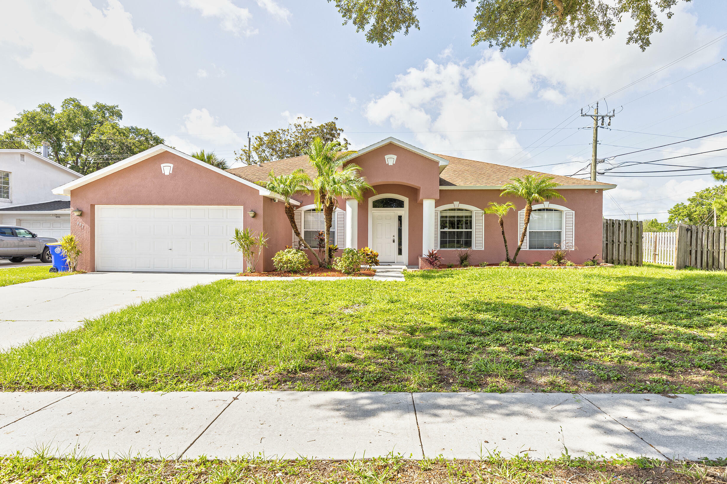 Property Photo:  997 Kings Post Road  FL 32955 