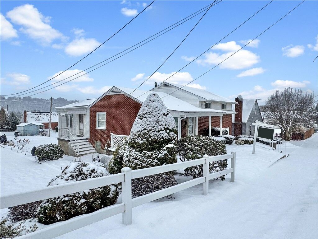 Property Photo: 1022 Roup Avenue PA 15014