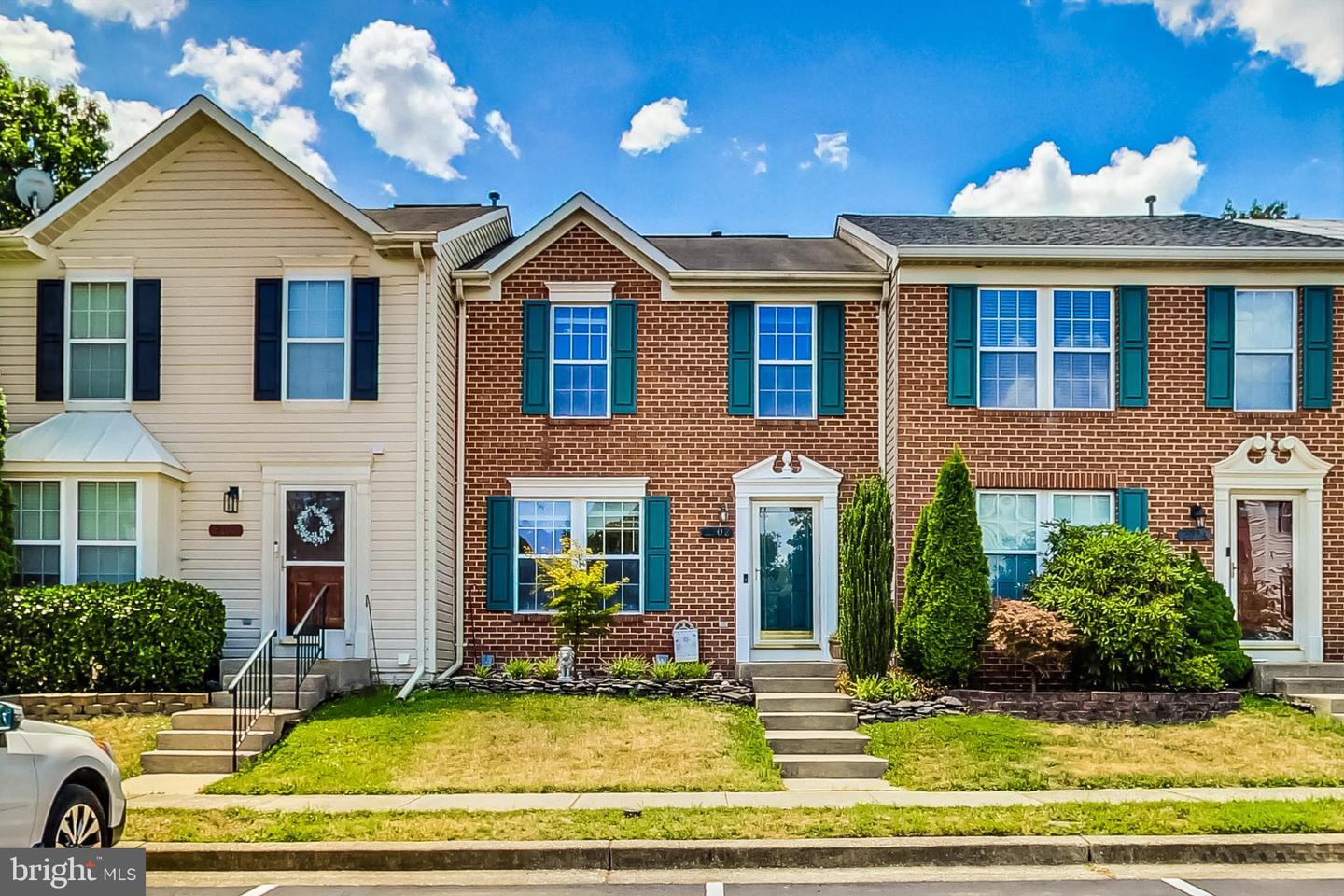 Property Photo: 2702 Summers Ridge Drive MD 21113