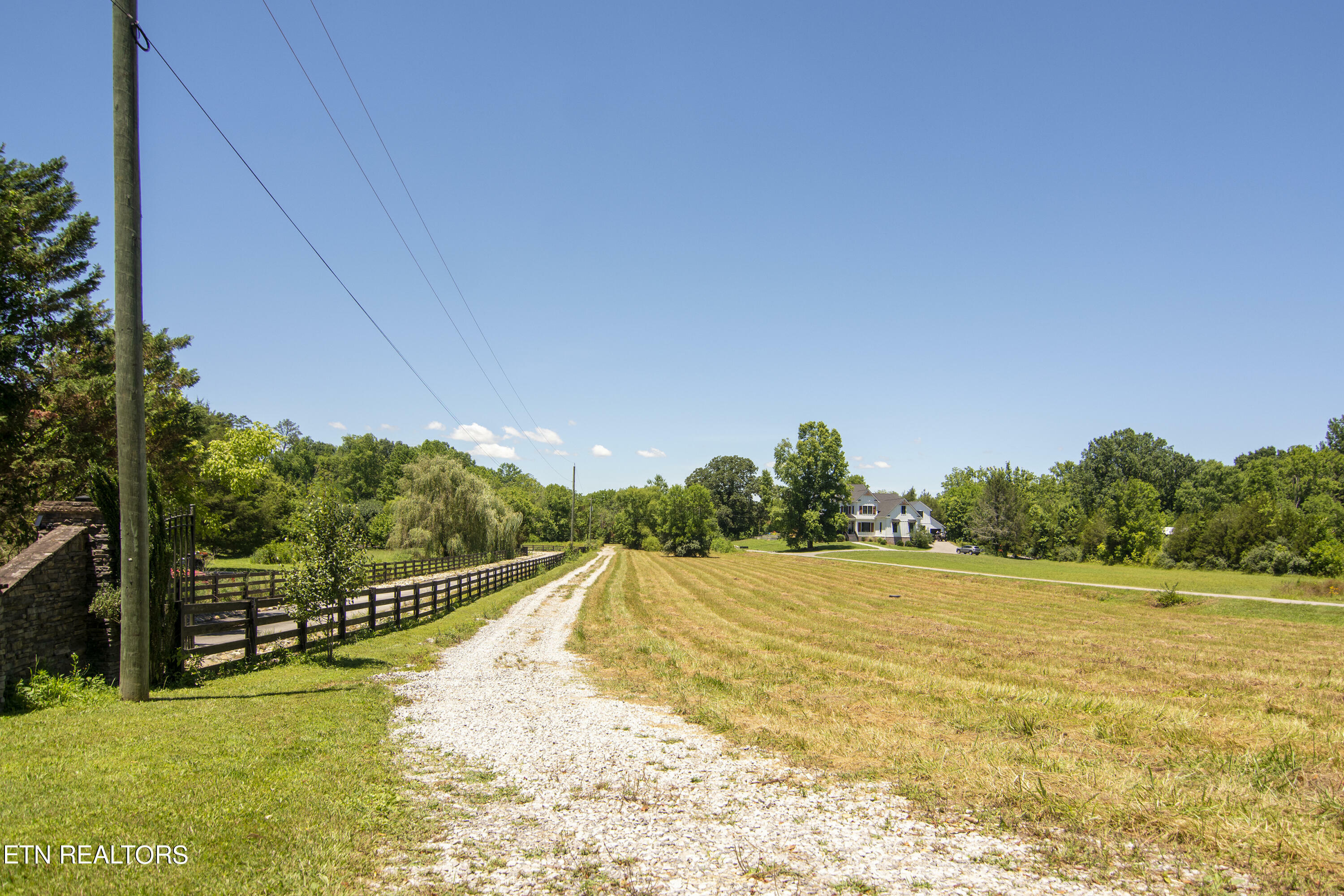 Property Photo:  4919 Crippen Rd  TN 37918 