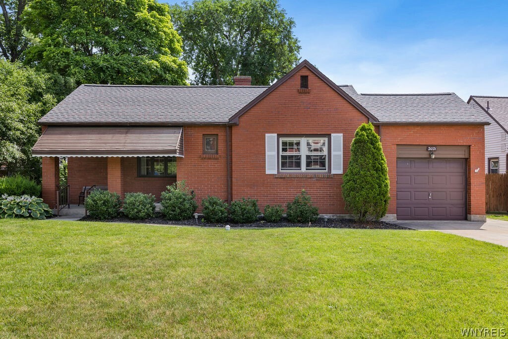 Property Photo:  3071 Delancey Road  NY 14305 