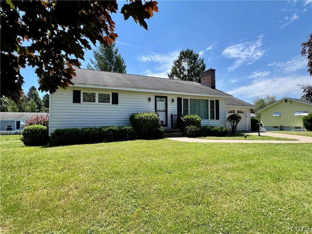 Property Photo:  104 Lawrence Street  NY 13126 