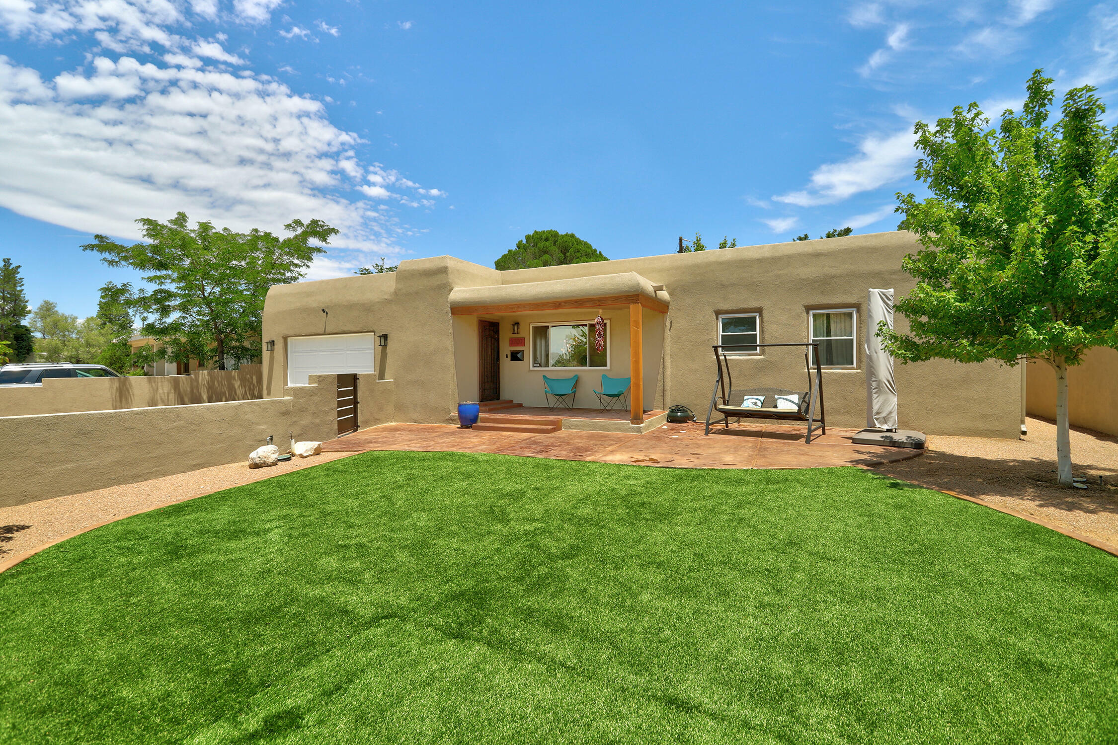 Property Photo:  3707 La Hacienda Drive NE  NM 87110 