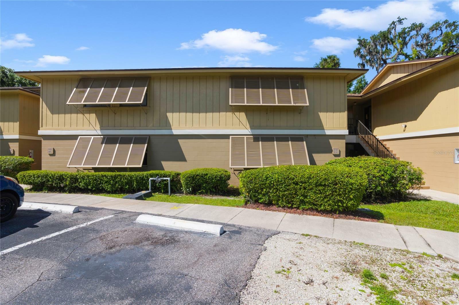 Property Photo: 130 Jasmine Woods Court 8B FL 32725