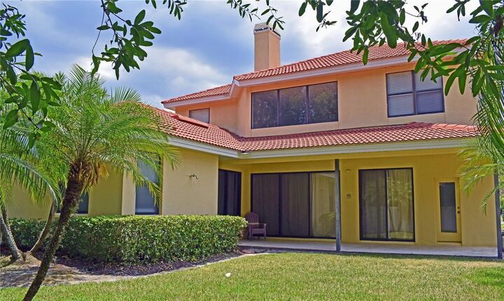 Property Photo:  12843 Darby Ridge Drive  FL 33624 