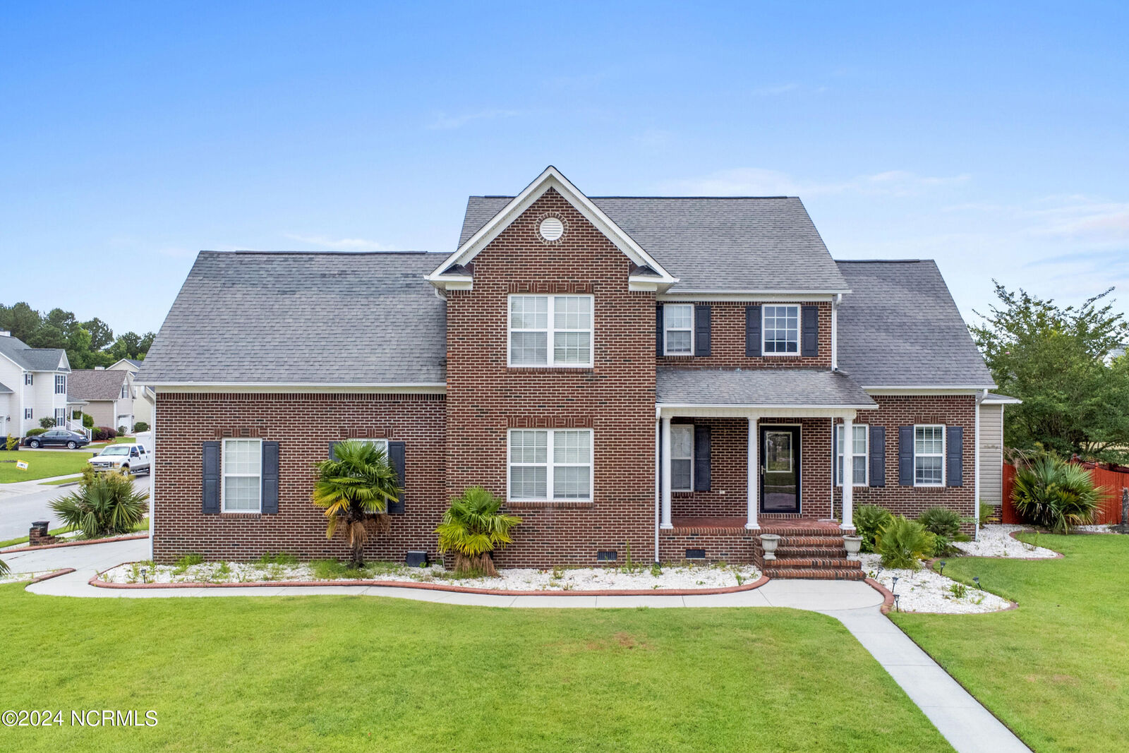 Property Photo: 300 Londonberry Lane NC 28540