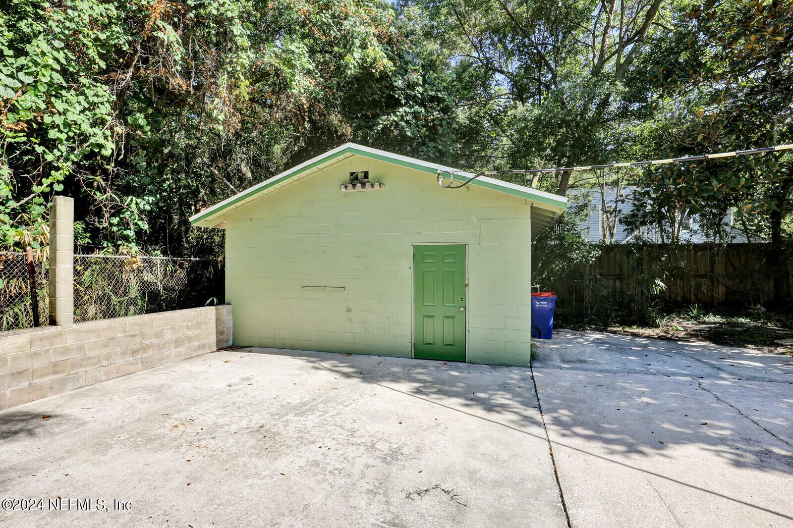 Property Photo:  922 Cesery Terrace  FL 32211 